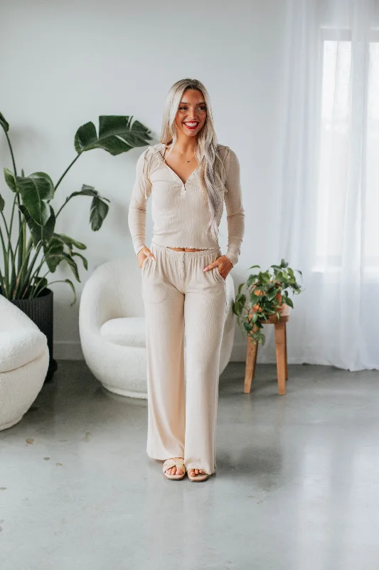 Women's Wedding Apparel On Lounge Mode Pants - Oat