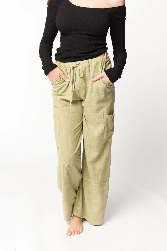 Women's Comfortable Clothes For Weekends Kayley Mineral Wash Utility Pants in Basil