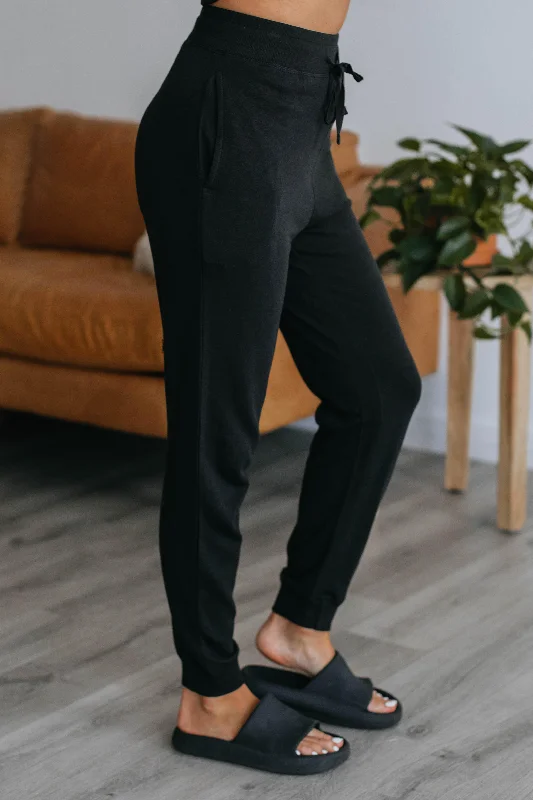 Modern Women's Clothes Merritt Lounge Joggers - Black