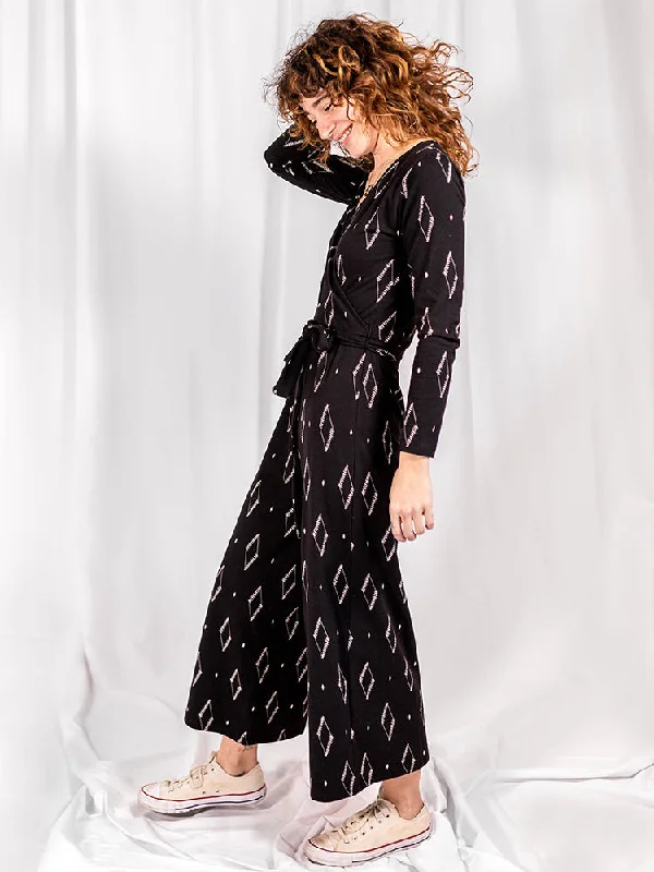 Casual Chic Clothing For Women Rita Long Sleeve Jumpsuit - Diamond Vine Black