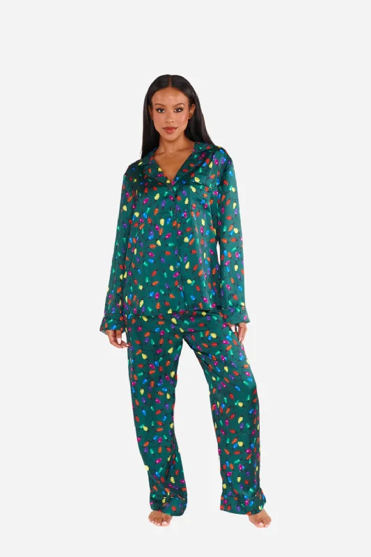 Women's Workout Garments Show Me Your Mumu Classic PJ Set in Festive Lights