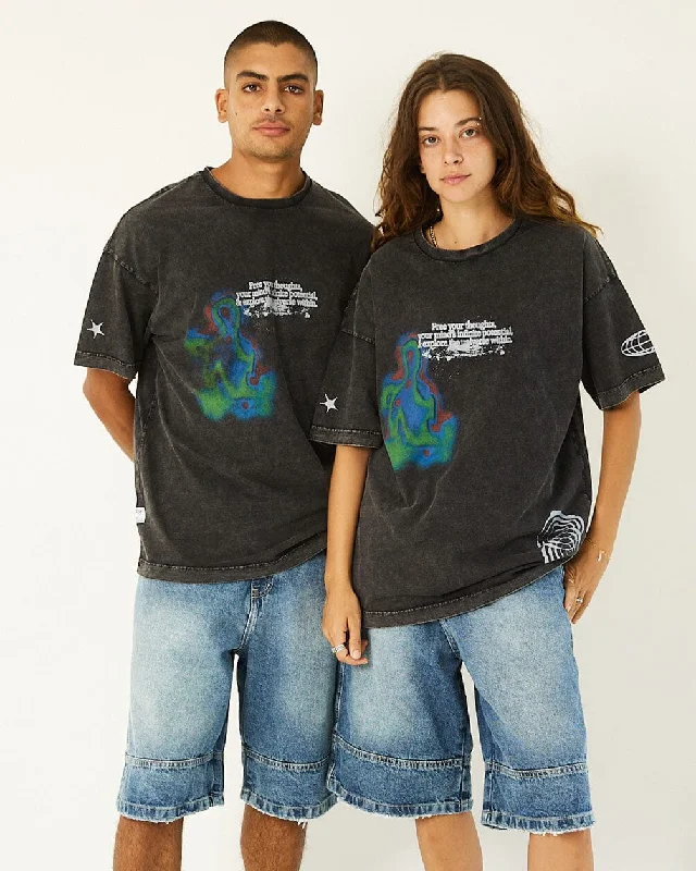 Women's Functional Outdoor Garments Free Your Thoughts Acid Washed Oversized Tee