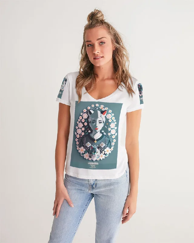 Women's Casual Wear Clothes Silverfox flower Women's V-Neck Tee