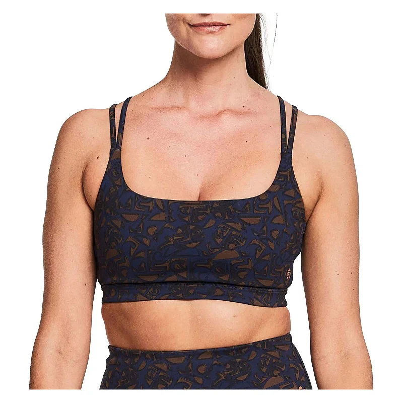 Casual Outfit For Women Women's Dinamica Strappy Active Sports Bra